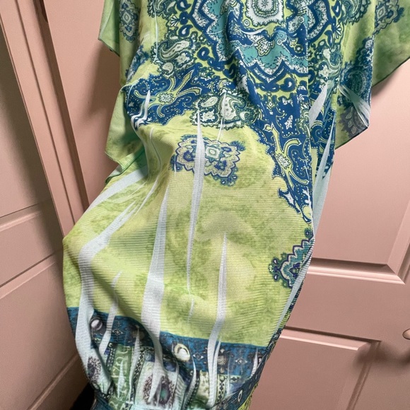 OneWorld top - Picture 5 of 9